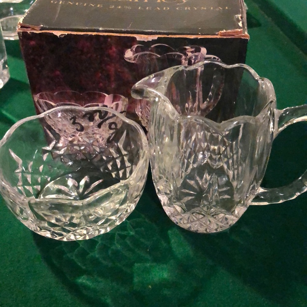 Sugar and creamer set